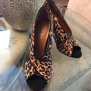 Nine West NWUNITA Leopard PeepToe Heels Excellent
